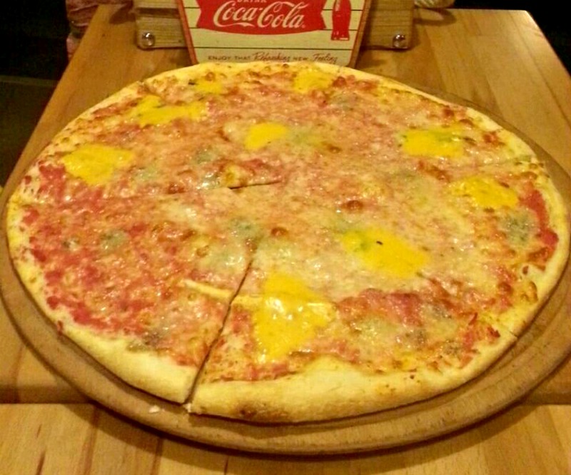 18-pizza-bar