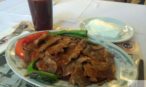 iskender-kebap-kebapci-iskender-01
