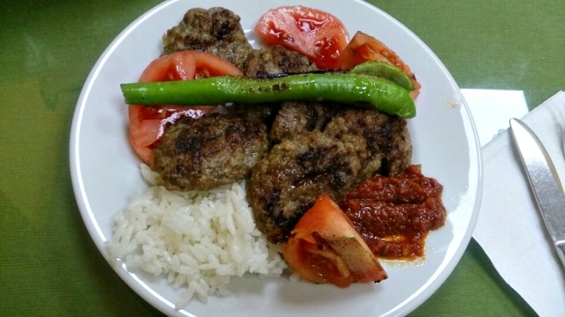 Gölcük Köftecisi — Harbiyiyorum köfte rehberi