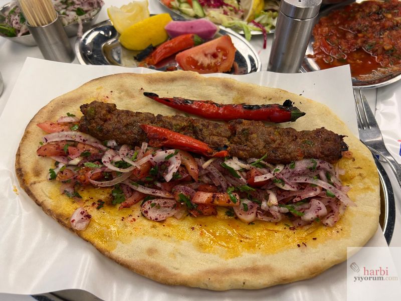 acili-durum-tirnakli-pide-birecikli-sirkeci