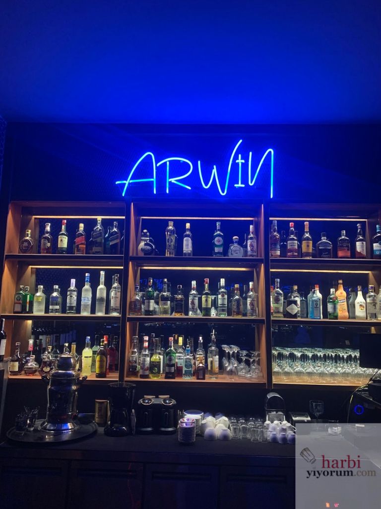 arwin-cihangir-kokteyl-bar