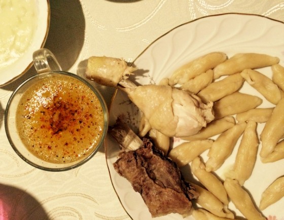 ginnis-02-cerkes-yemegi