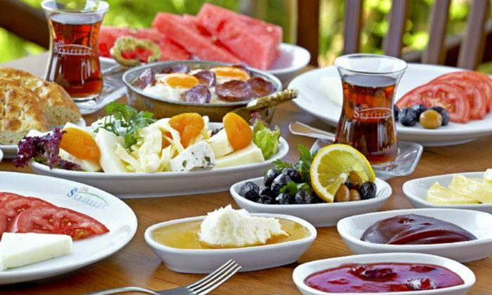 İzmir'in En İyi 7 Kahvaltı Mekanı - 2015 | Harbi Yiyorum