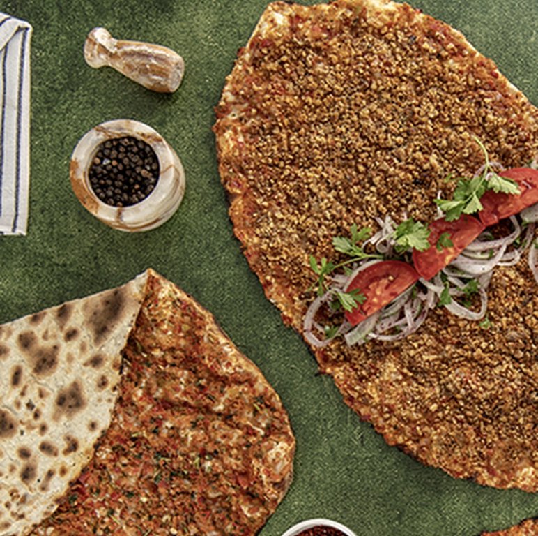 Kekik Dikilitaş lahmacun