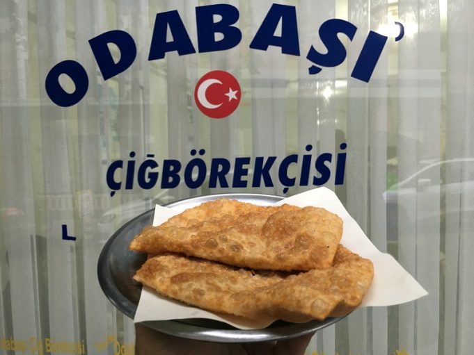 İstanbul'da En İyi Çiğ Börek (ÇiBörek) Nerede Yenir? Odabaşı Çiğ