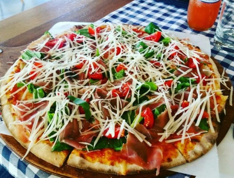 İzmir’in En İyi 7 Pizzacısı Harbi Yiyorum