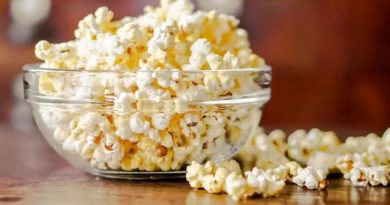 Patlamış Mısır (Popcorn)‘ın Tarihçesi, Yararları ve Zararları Patlamış Mısır (Popcorn)‘ın Tarihçesi, Yararları ve Zararları